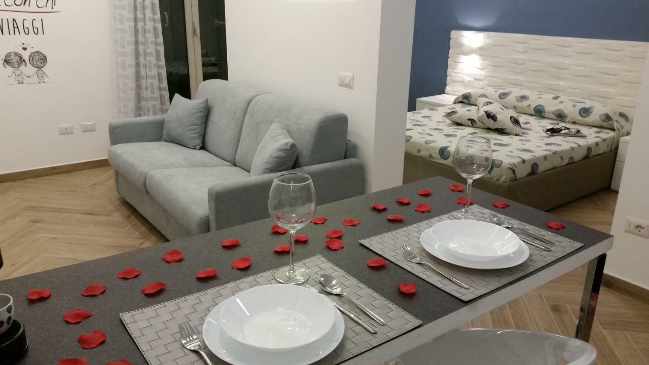 La Mongolfiera Apartman Nápoly Kültér fotó