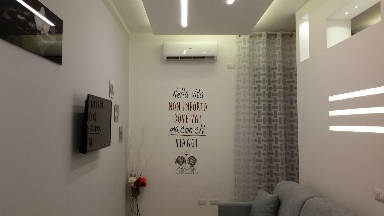 La Mongolfiera Apartman Nápoly Kültér fotó